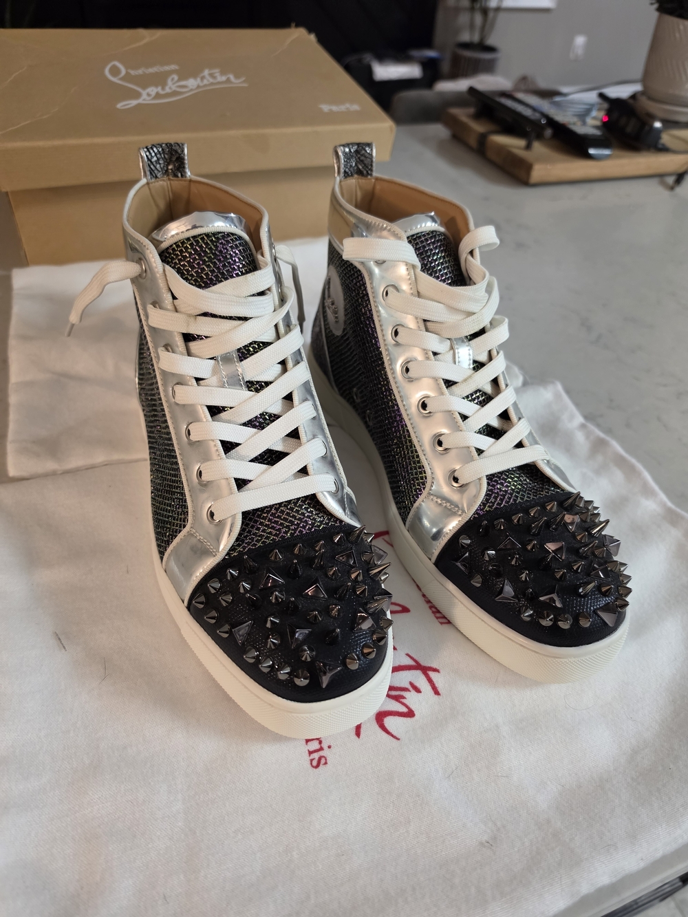 Christian Louboutin Junior Spikes        ( NEW )